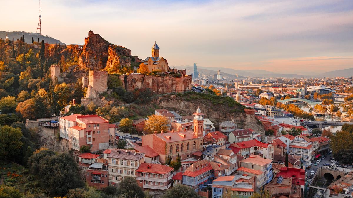 Deluxe 16-Day Azerbaijan, Georgia & Armenia Odyssey by 