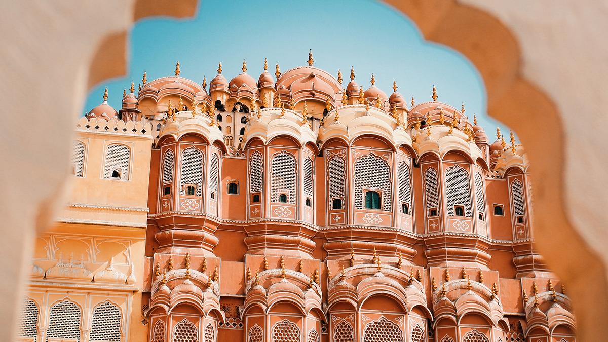 Premium 15-Day Royal Rajasthan Tour with Taj Mahal, Amber Fort & Jaisalmer Desert Safari by 