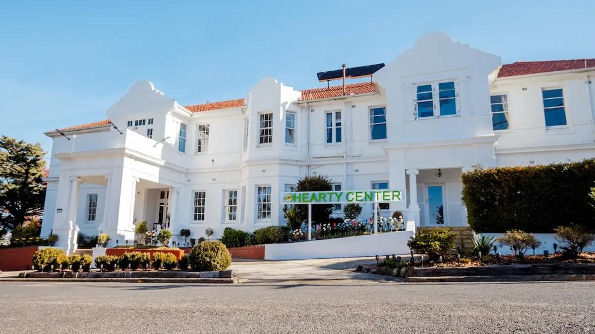 Hearty Center, Katoomba, Australia
