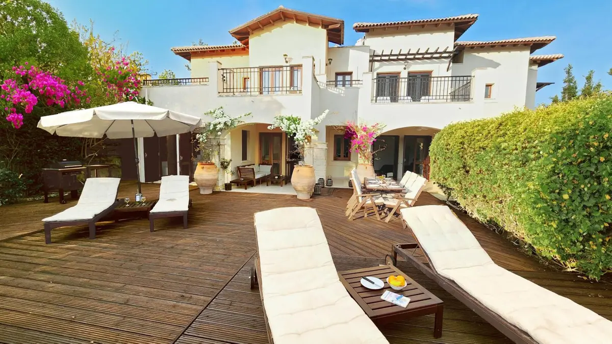 Aphrodite Hills mit 3 Schlafzimmern, Grill, Terrasse & Aussicht, Kouklia, Cyprus