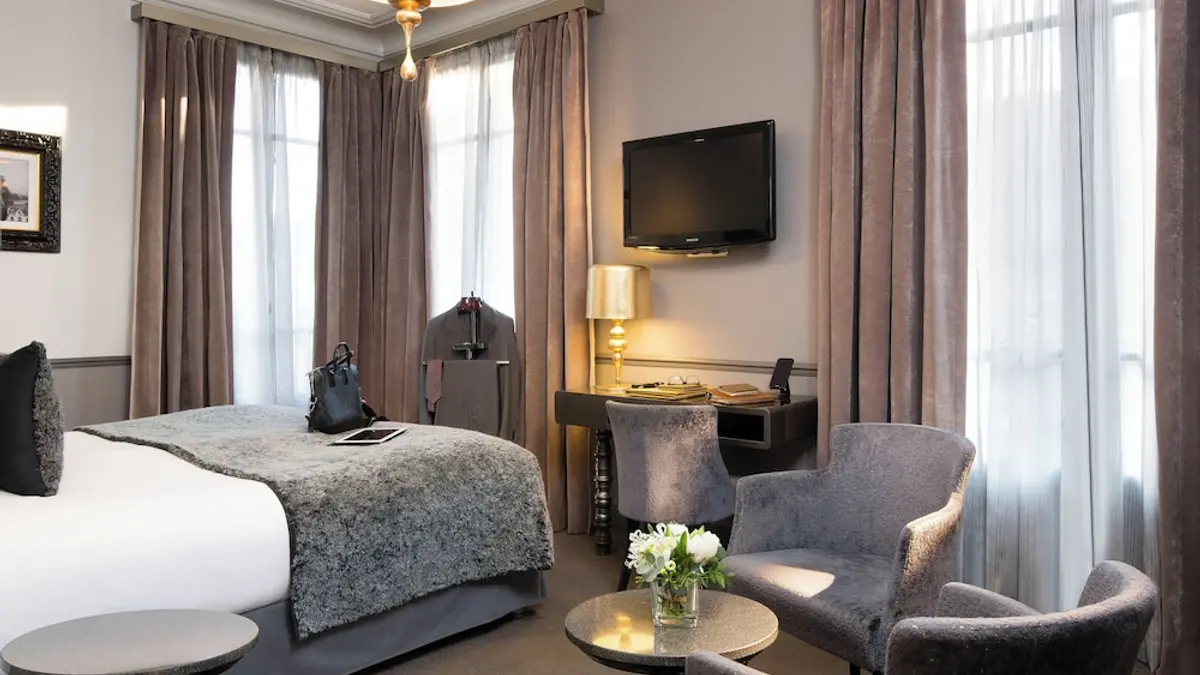 Hotel Lumen Paris Louvre, Paris, France