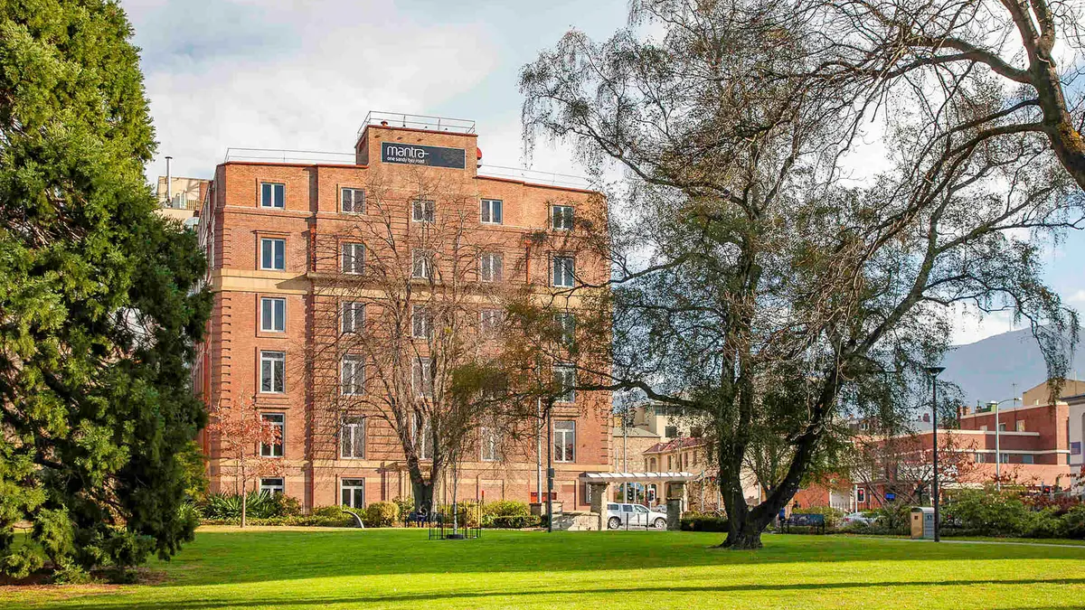 Mantra One Sandy Bay Road, Hobart , Tasmania 