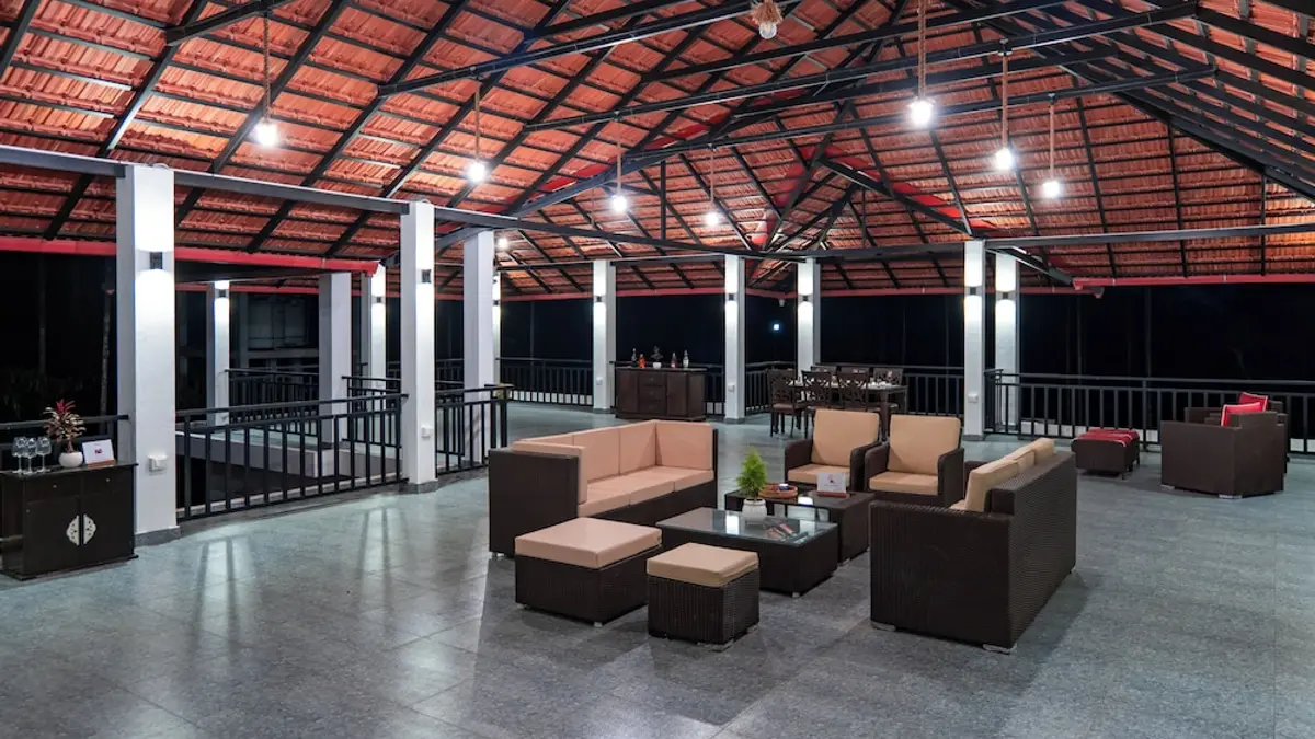 ELIVAAS Tranquility 5BHK PetFriendly, Virajpet, India