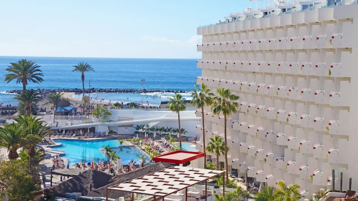 Alexandre Troya, Adeje, Spain