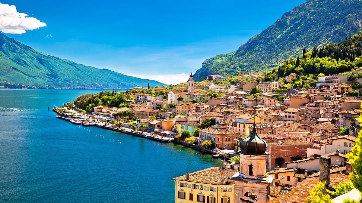 Deluxe 12-Day Northern Italian Lakes 2026 with Swiss Rail, Lake Como & Venice by 