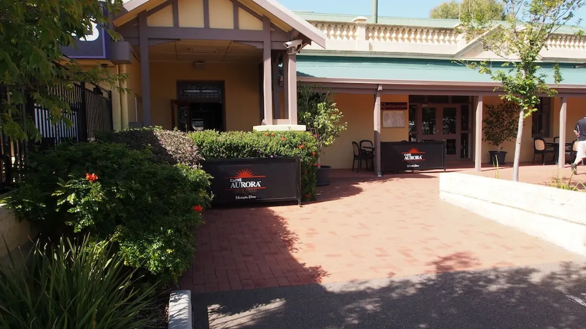 Dongara Hotel Motel, Dongara, Australia