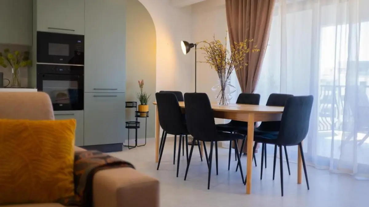 Apartment im zeitgenössischen Stil mit Terrasse in SPB by Homely, St. Paul's Bay, Malta