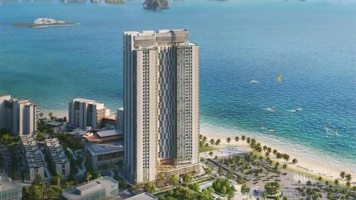 Lotus Alacarte Ha Long Hotel, Ha Long, Vietnam