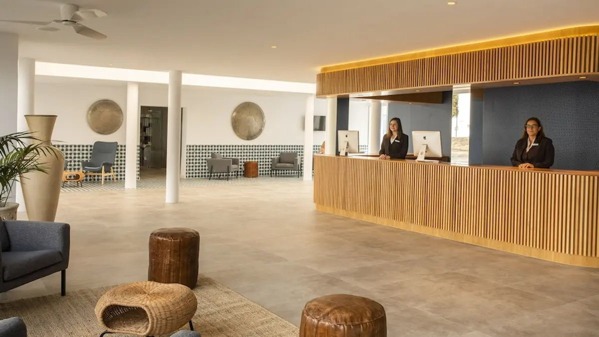 Oasis Lanz Beach Mate, Teguise, Spain