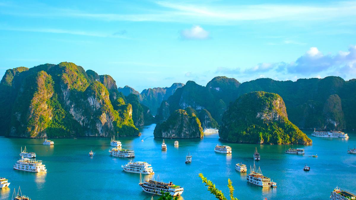 Deluxe 17-Day Ultimate Vietnam 2027 with Sapa, Hue & Hoi An by 