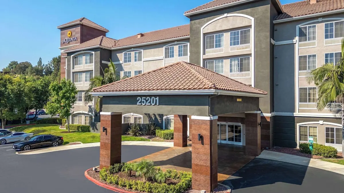 La Quinta Inn & Suites by Wyndham Santa Clarita - Valencia, Stevenson Ranch, United States