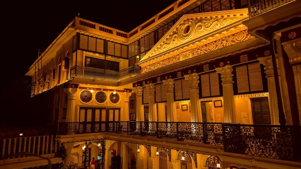 Bari Kothi Heritage Hotel, Lalbag, India