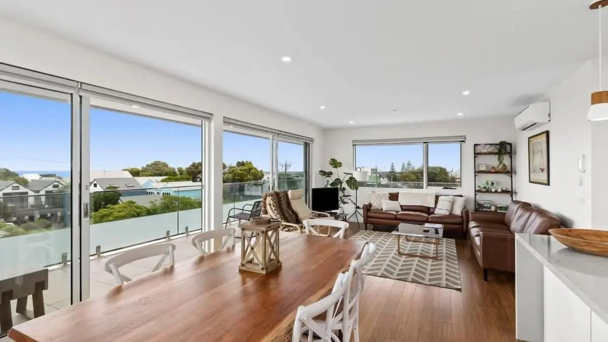 Penthouse – Vue spectaculaire sur l’océan depuis chaque pièce, Ocean Grove, Australia