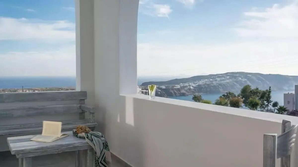 Aspronisi Luxury Villa, Santorini, Greece
