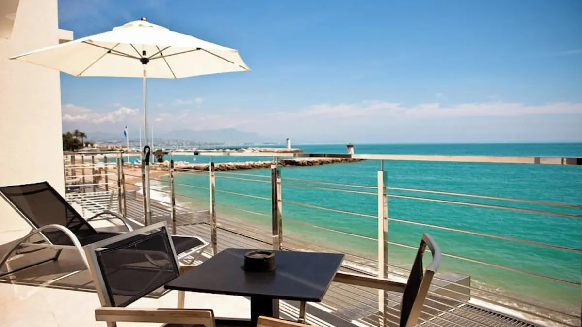Hotel Villa Azur, Villeneuve-Loubet, France