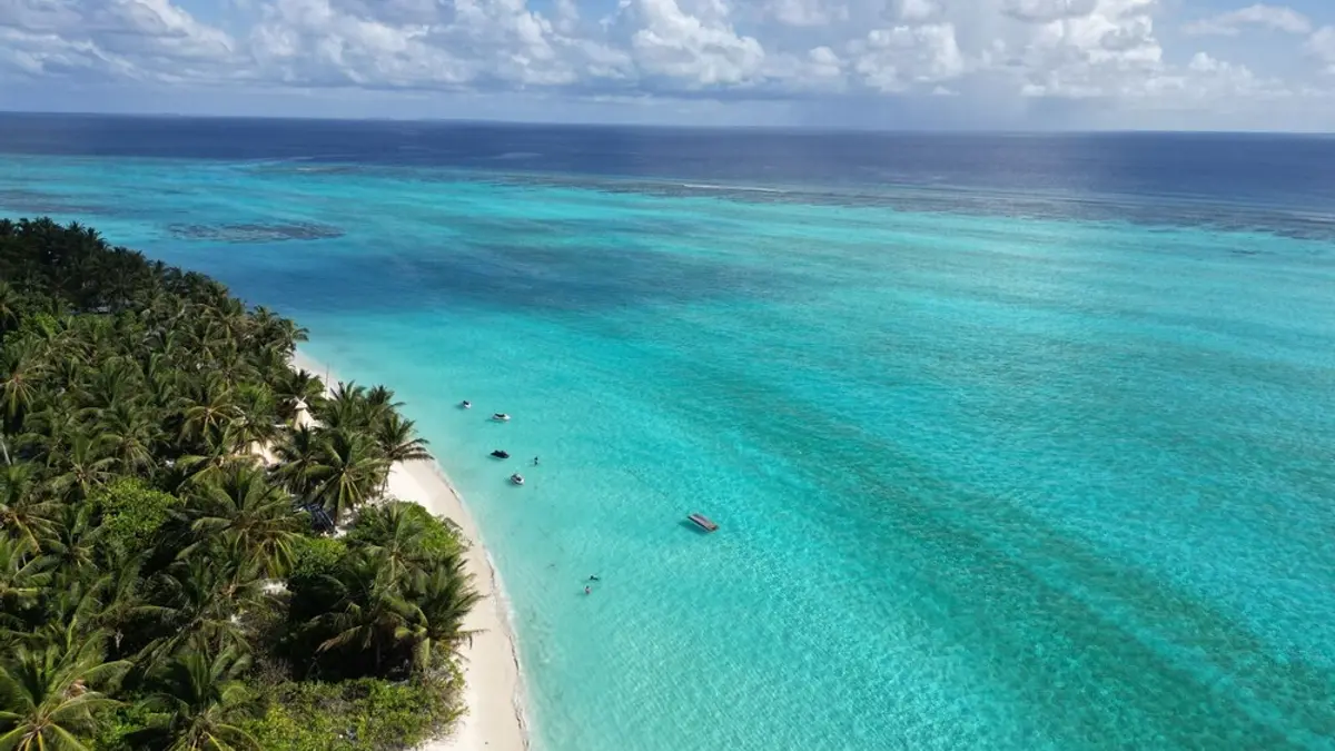 Shams Thoddoo, Thoddoo, Maldives