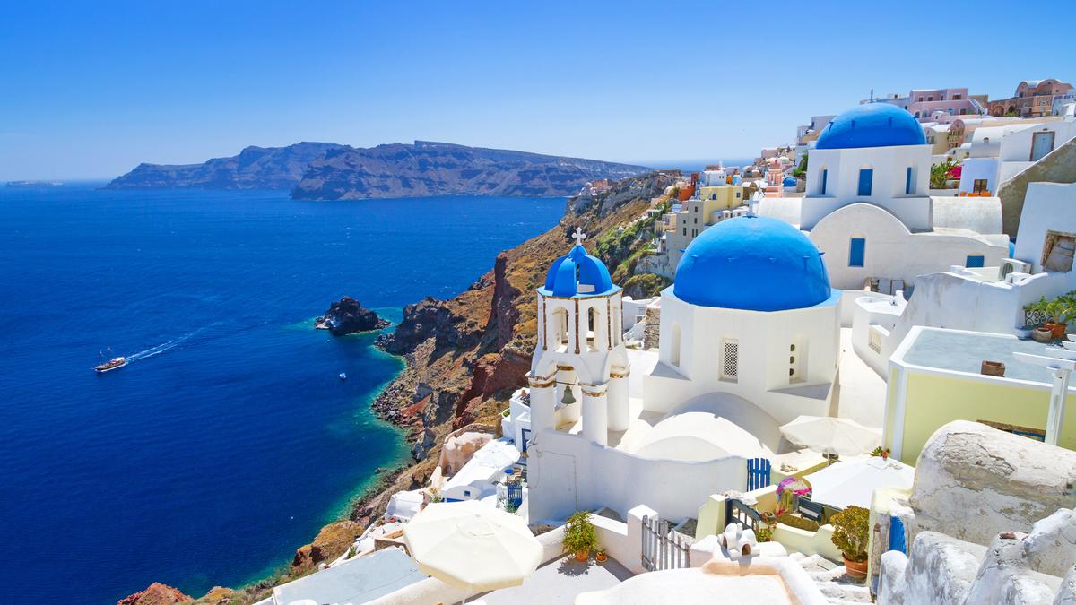 Limited Time Offer: Deluxe 23-Day Spain, Portugal & Morocco 2027 Tour + 3 Nights in Rome + 9-Night Azamara Cruise  by 