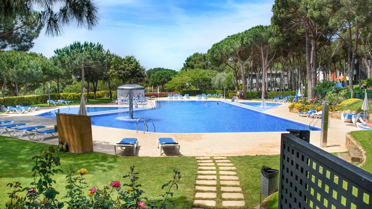 Aparthotel Ciutat de Palol, Castell-Platja d'Aro, Spain