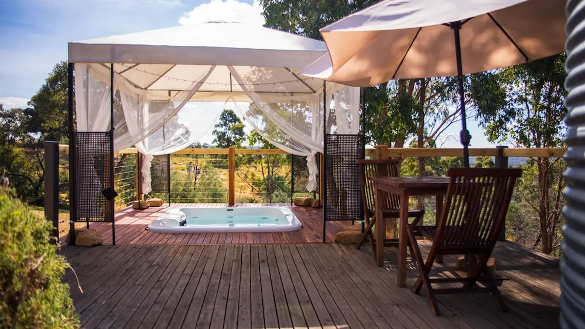 Avalon Private Spa Villa - Adults Only, Elevated Plains, Australia