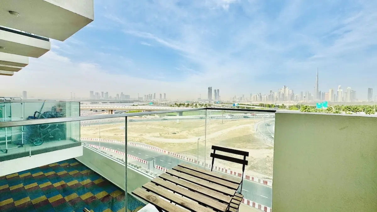 Venduras- Studio Burj View Azizi Jaddaf, Dubai, United Arab Emirates