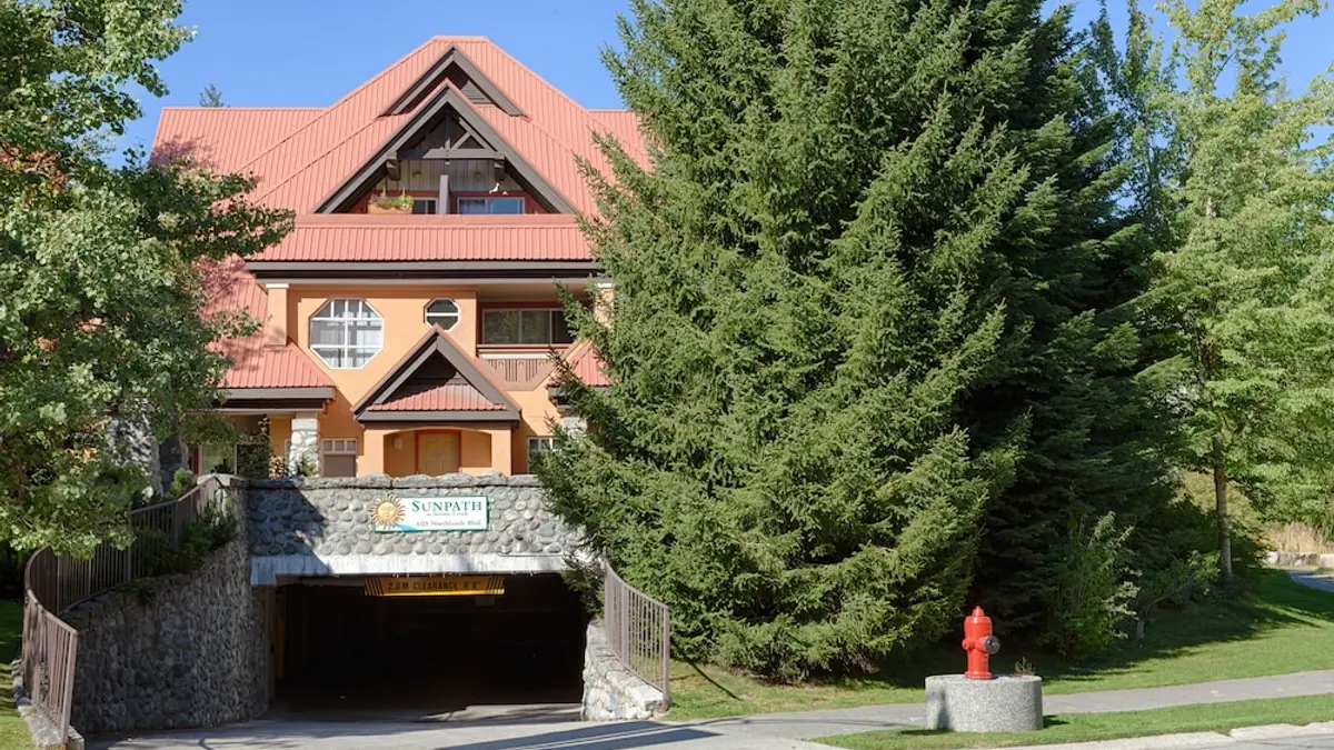 Stoney Creek Sunpath by Whistler Premier, Whistler, Canada