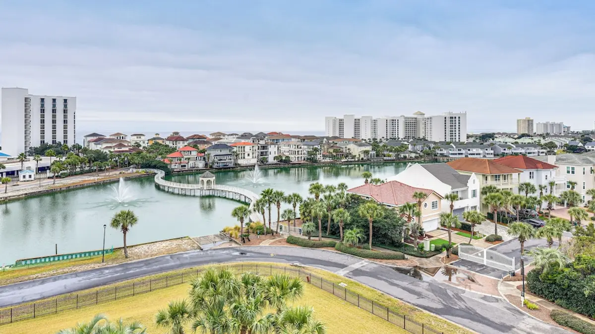 Gulf-view Retreat w/ Private Beach in Destin!, Destin, United States