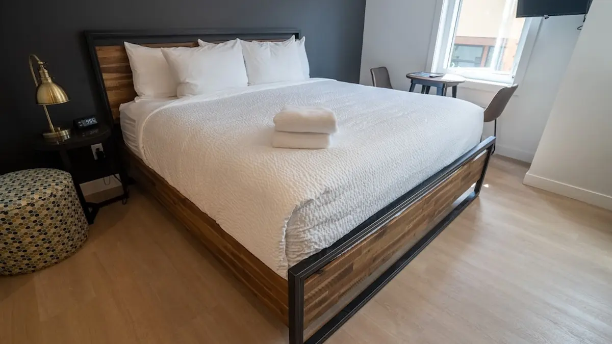 Basecamp Suites Canmore, Canmore, Canada