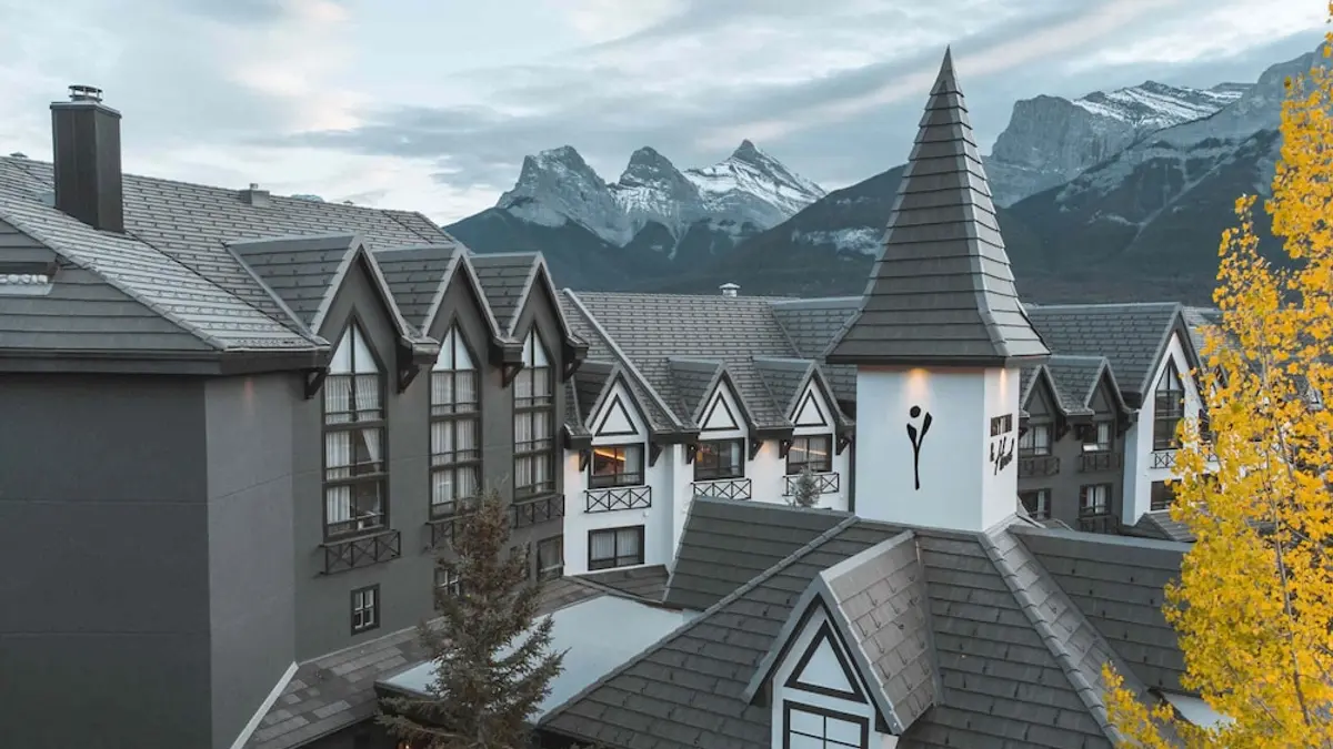 Everwild Canmore Hotel, Canmore, Canada