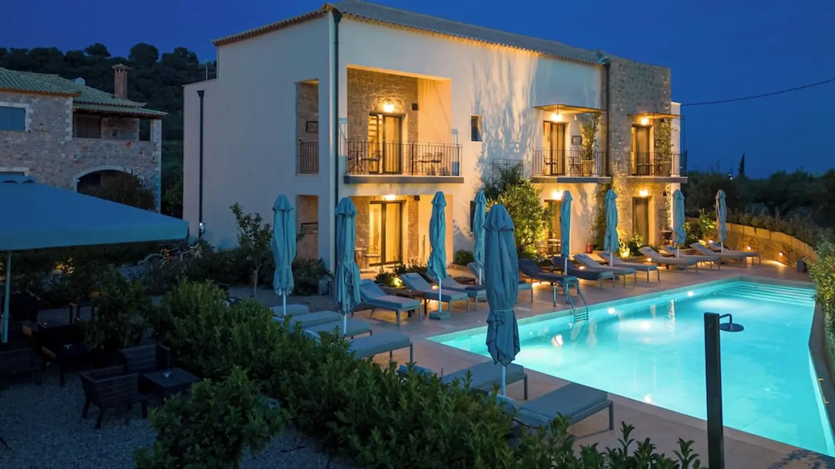 Kannas Mani-Luxury Suites- Adults friendly 14+, West Mani, Greece