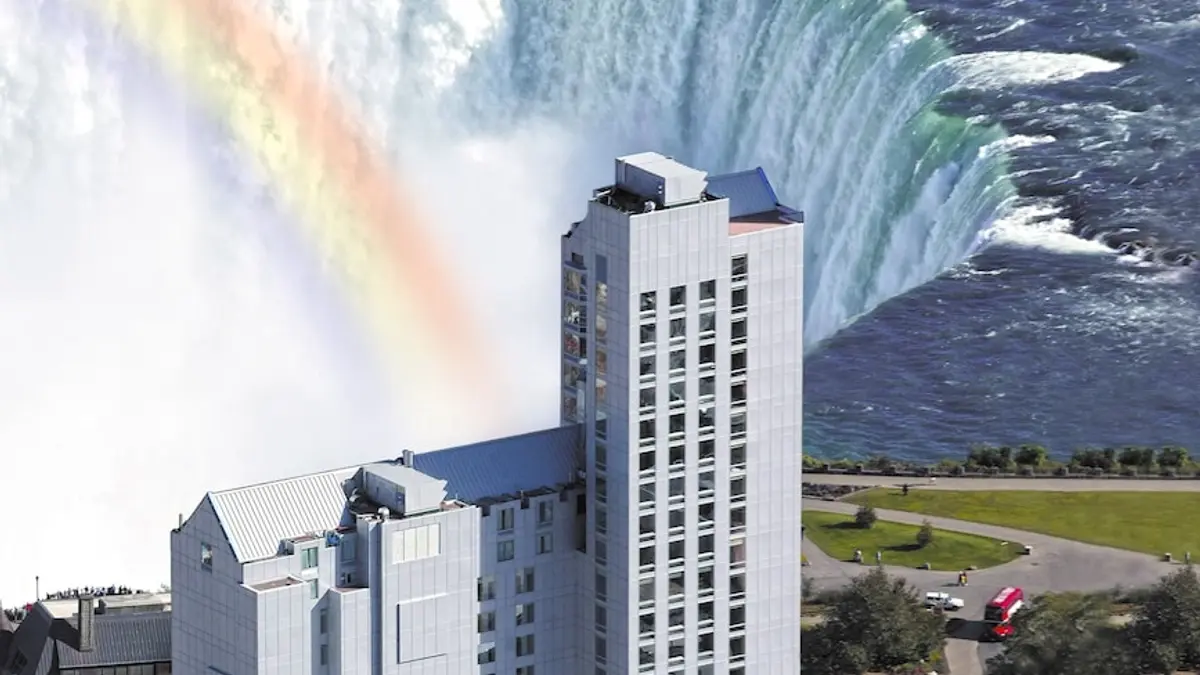 Oakes Hotel Overlooking the Falls, Niagara Falls, Canada