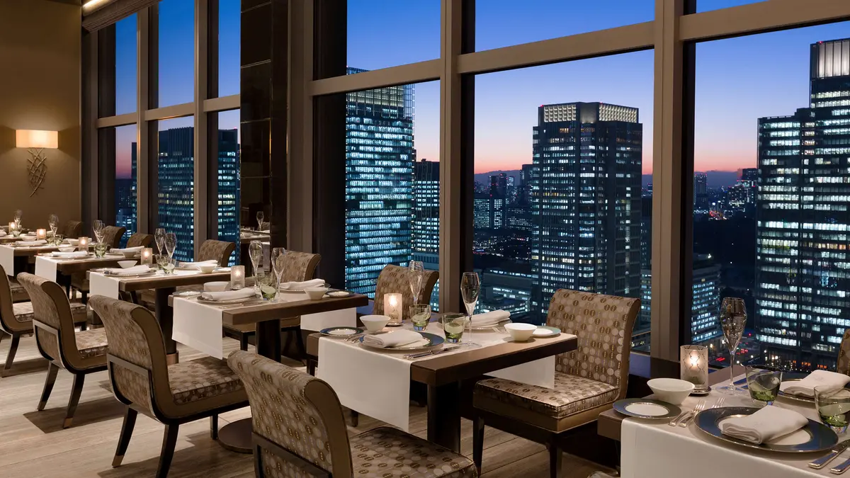 Shangri-La Hotel, Tokyo, Tokyo, Japan