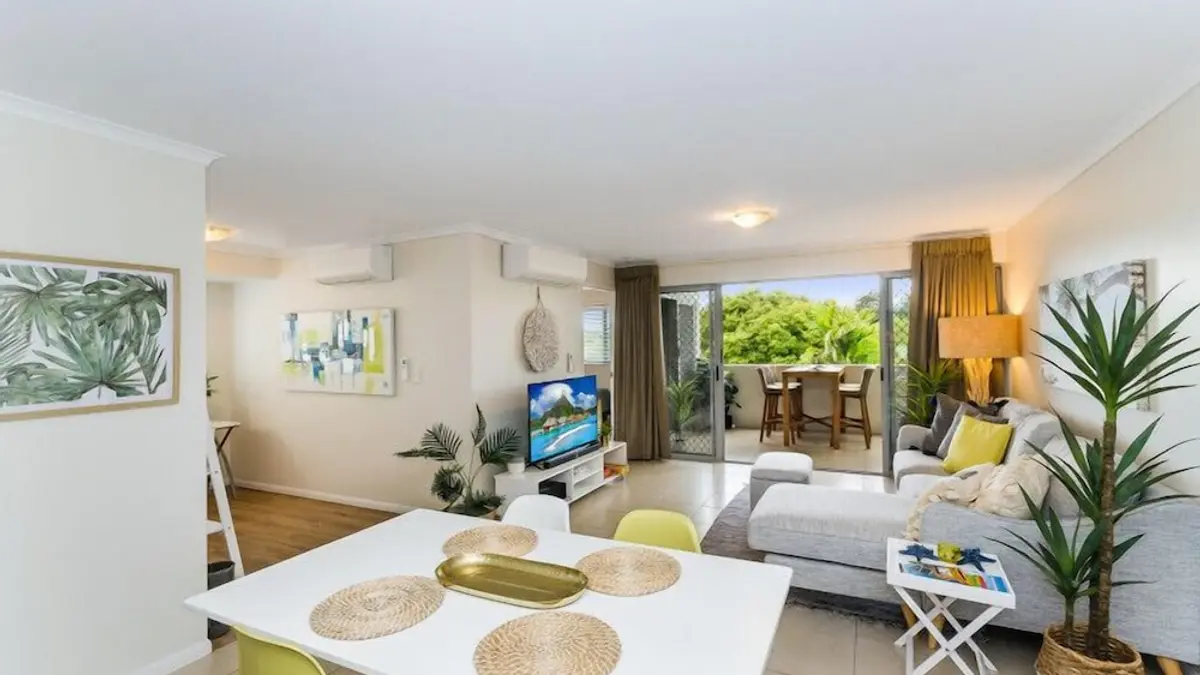 City Stadium Apartment on the riverfront, Townsville, Australia