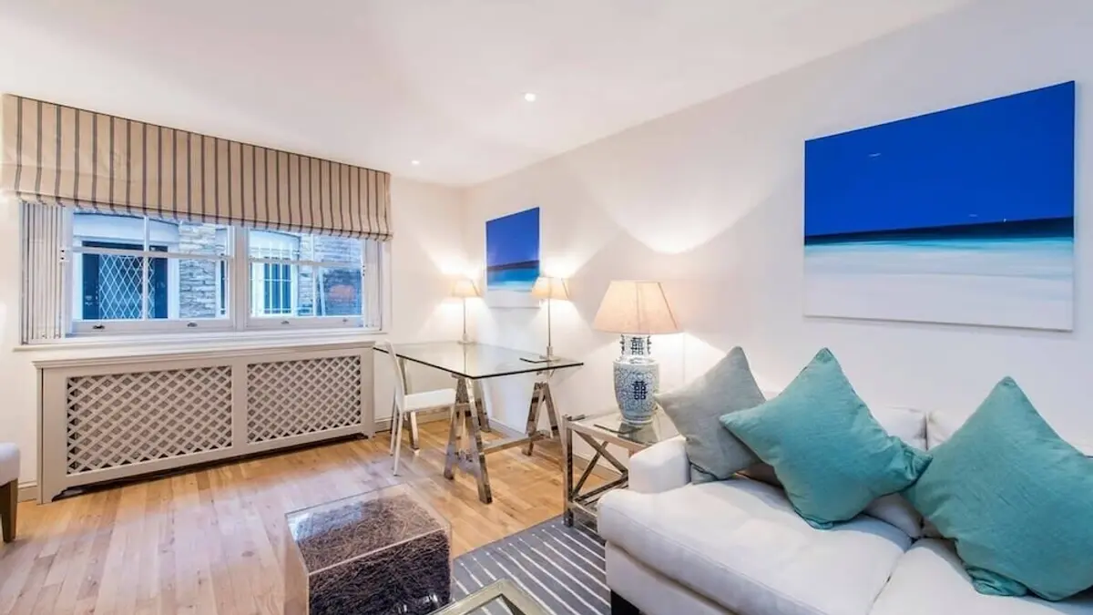 3 Bedroom Mews House - Marble Arch, London, United Kingdom