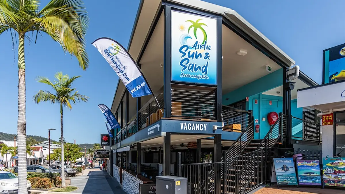 Airlie Sun & Sand Accommodation 5, Airlie Beach, Australia