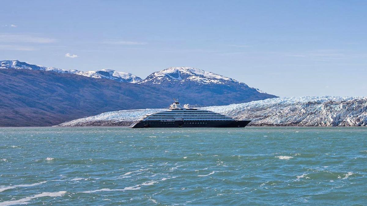 Angebot für kurze Zeit: 14-tägige Entdeckerkreuzfahrt durch die patagonischen Fjorde an Bord der Scenic Eclipse II + luxuriöser Lodge-Aufenthalt in Argentinien von 