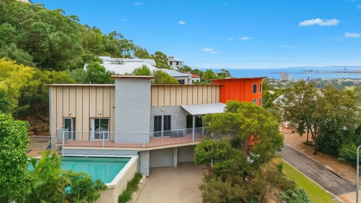 Castle Hill Townsville Retreat with Pool and Ocean Views, Townsville, Australia