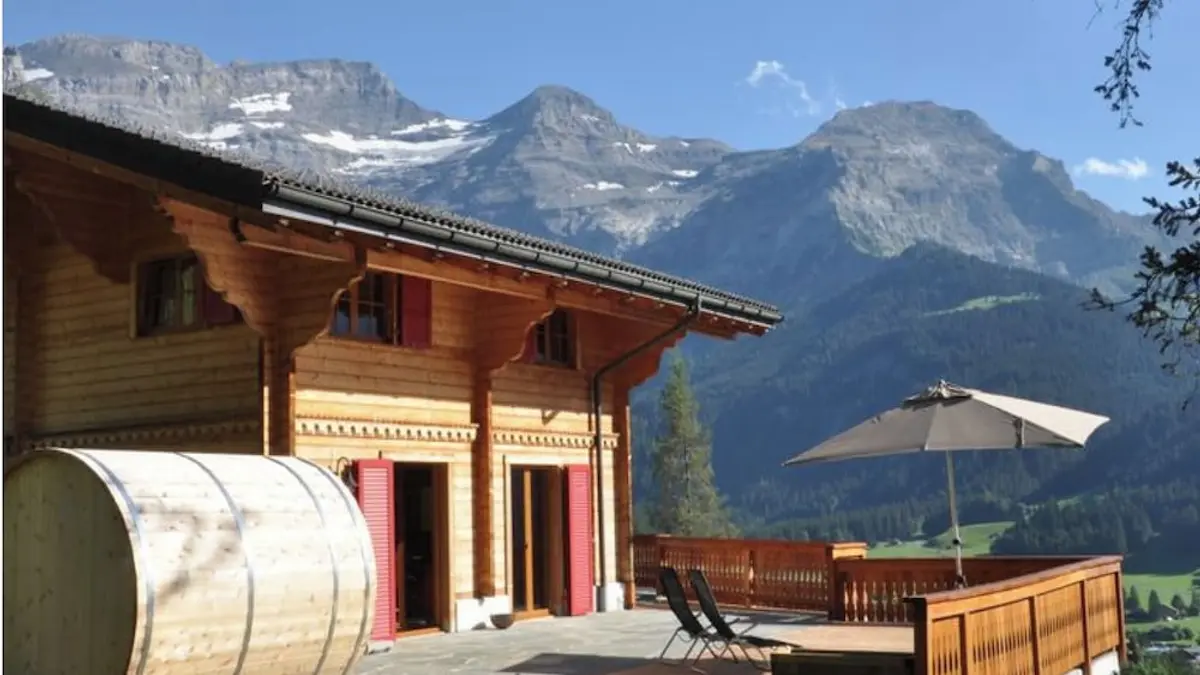 Chalet Edelweiss Stunning Glacier View, Ormont-Dessus, Switzerland