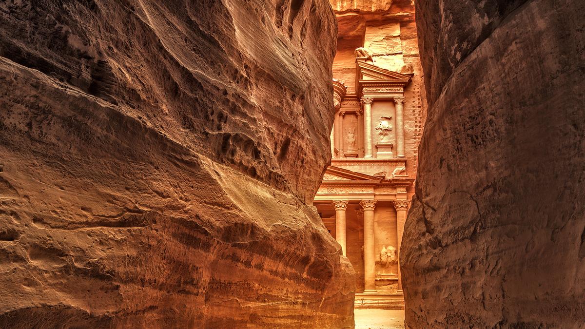 Premium 17-Day Egypt & Jordan Opulence 2026 with Abu Simbel, Petra & Wadi Rum Glamping by 