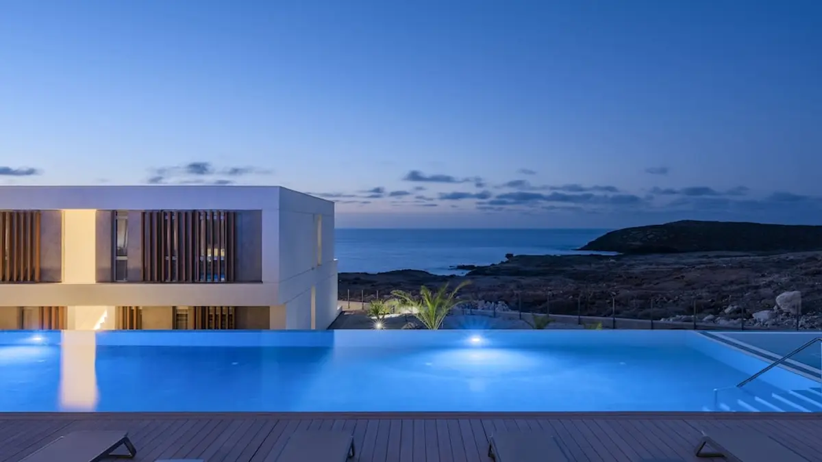 Kora Nivaria Beach, Arico, Spain