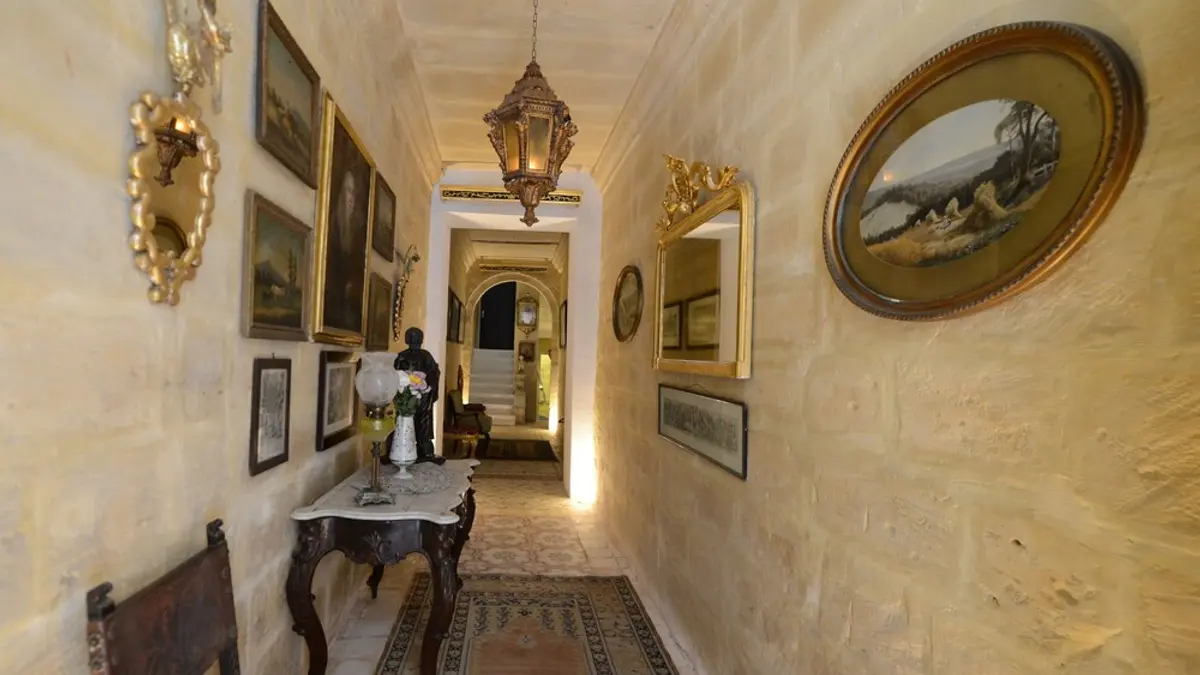 Paulos Valletta, Valletta, Malta