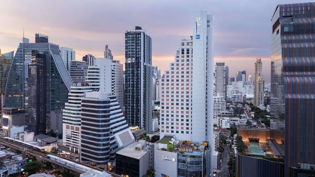 Radisson Blu Plaza Bangkok, Bangkok, Thailand