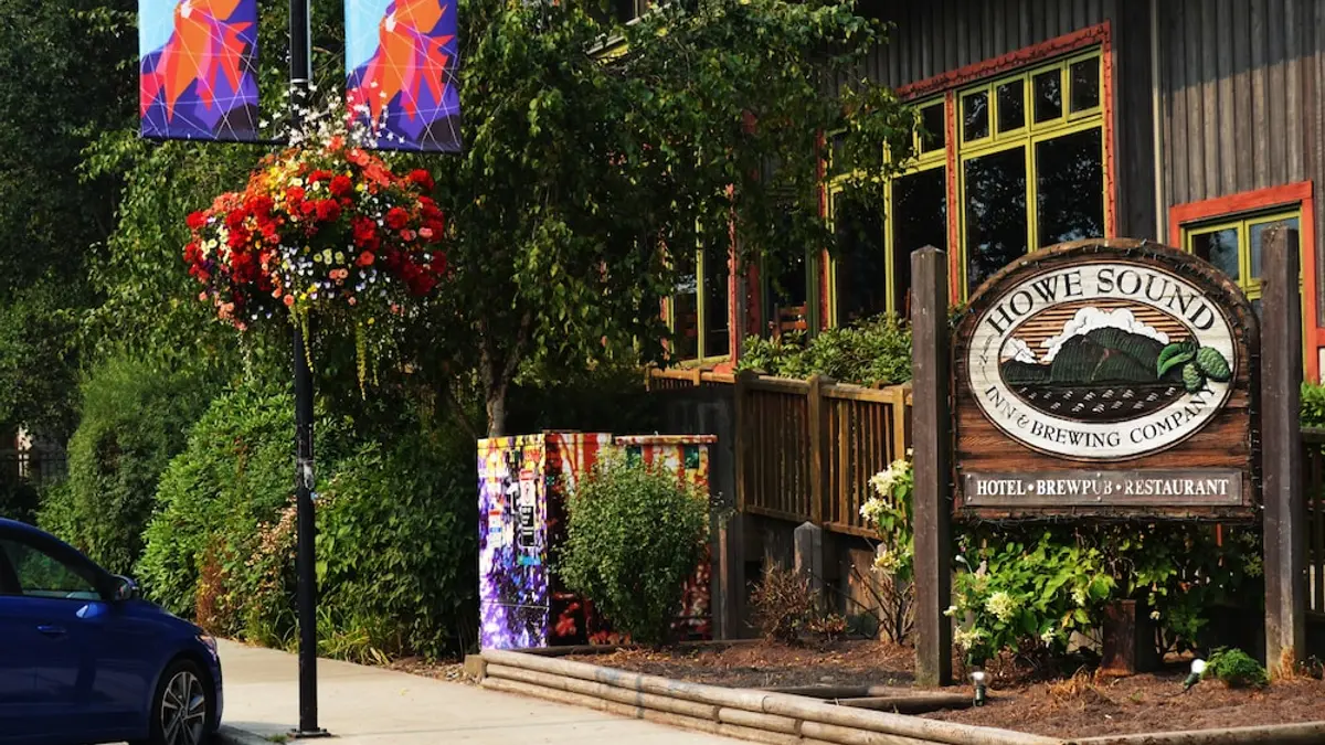 Howe Sound Inn & Brewing Company, Squamish, Canada
