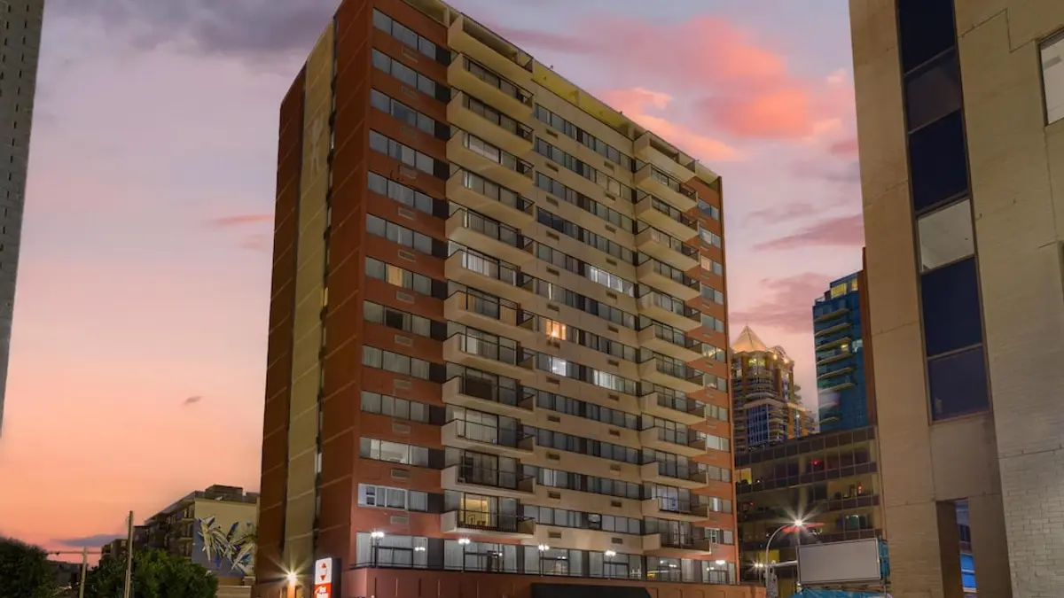 Best Western Plus Suites Downtown, Calgary, Canada