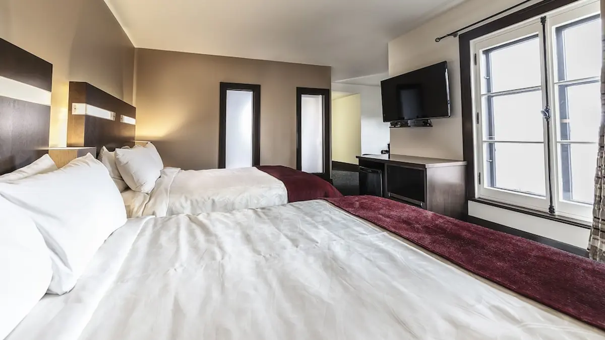 Hôtel Sainte-Anne, Québec City, Canada