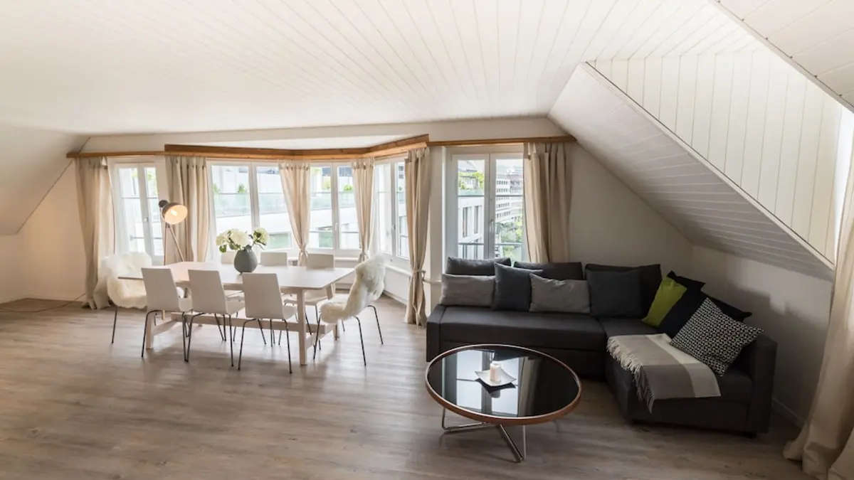 Löwenplatz Apartment near Station by Airhome, Zürich, Switzerland