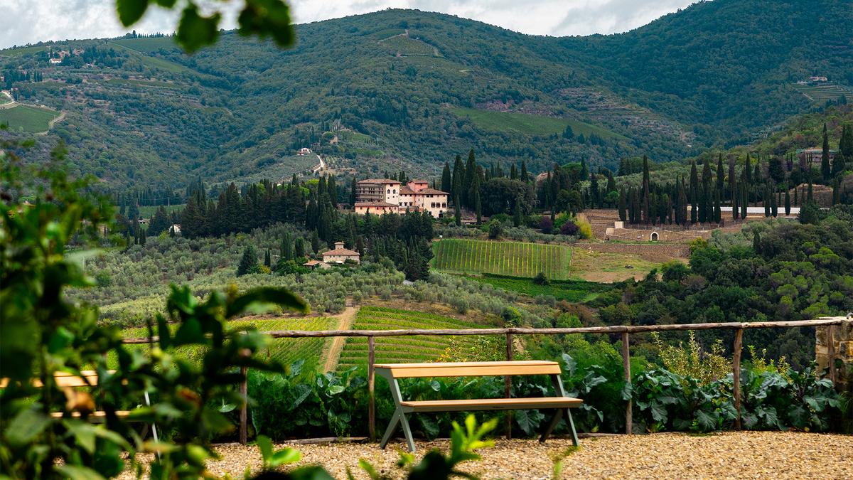Limited Time Offer: 11-Day Italy Foodie Insider Series Tour + 4-Night Bordeaux Stay + 11-Night All-Inclusive Scenic Cruise by 