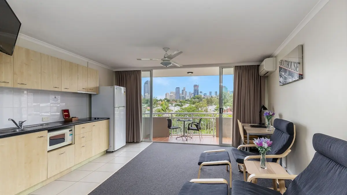 The Wellington Apartment Hotel, East Brisbane, Australia