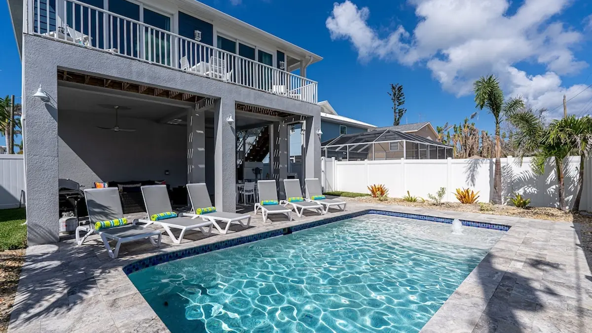 Welcome To 5541 Palmetto Street - New Build! Grab It Now! 4 Bedroom Home by RedAwning, Fort Myers Beach, United States