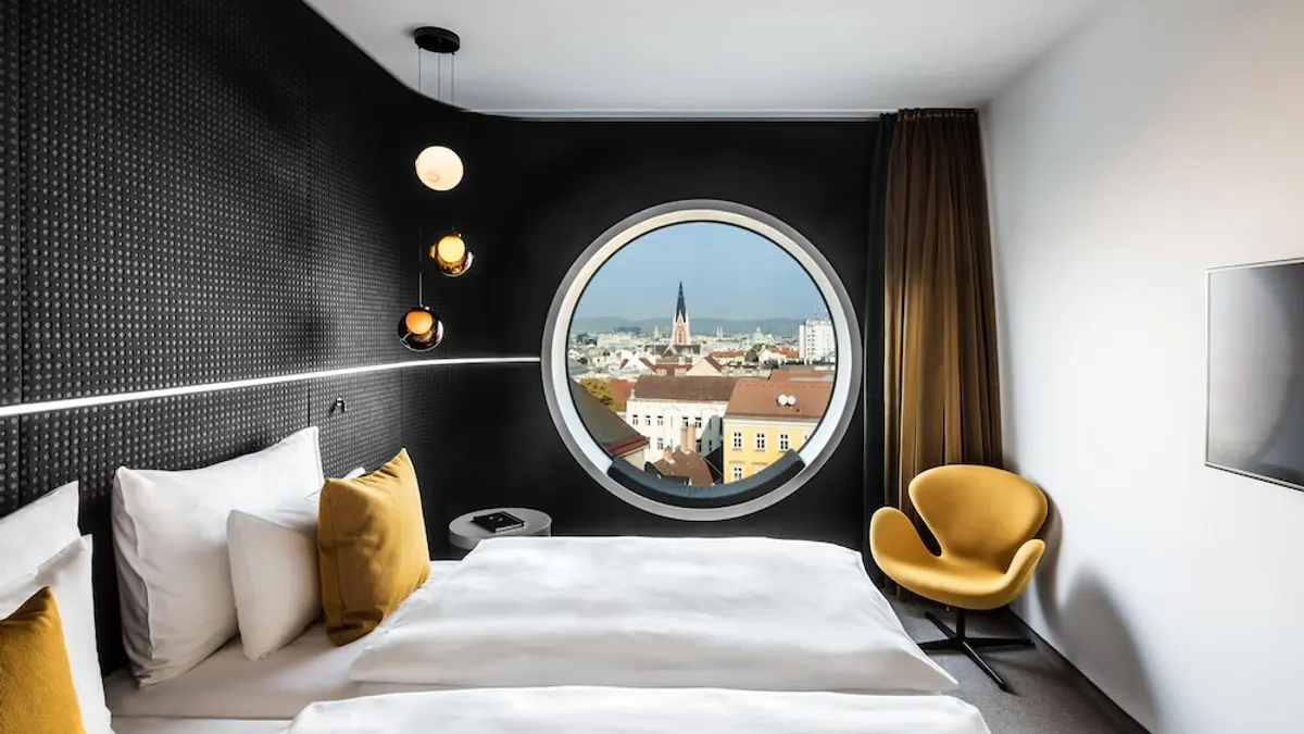 MOOONS, Vienna, Austria