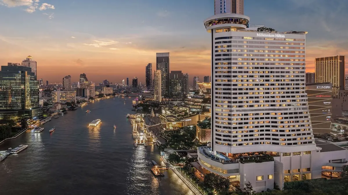 Millennium Hilton Bangkok, Bangkok, Thailand